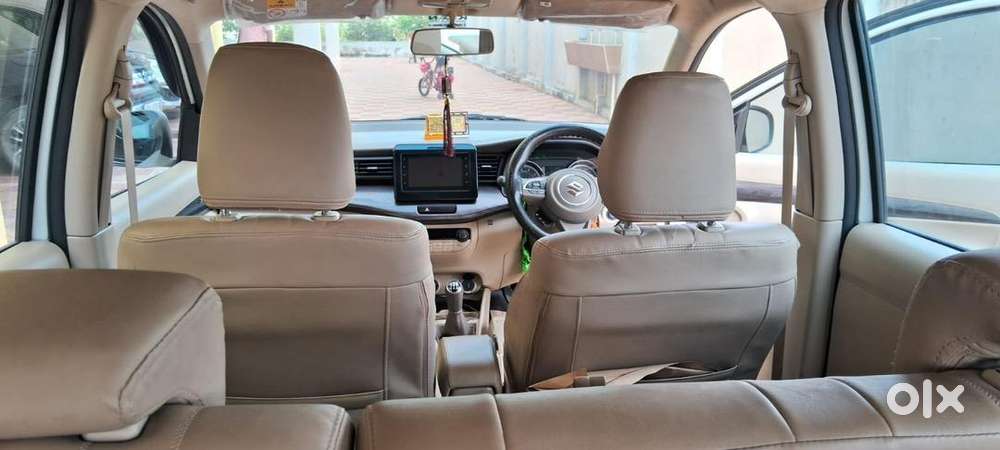 Maruti Suzuki Ertiga 2023 Zxi O Cng & Hybrids Well Maintained