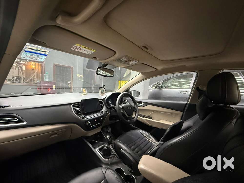 Hyundai Verna Petrol Mt 2022 All Original Car With 1 Year Gaurantee