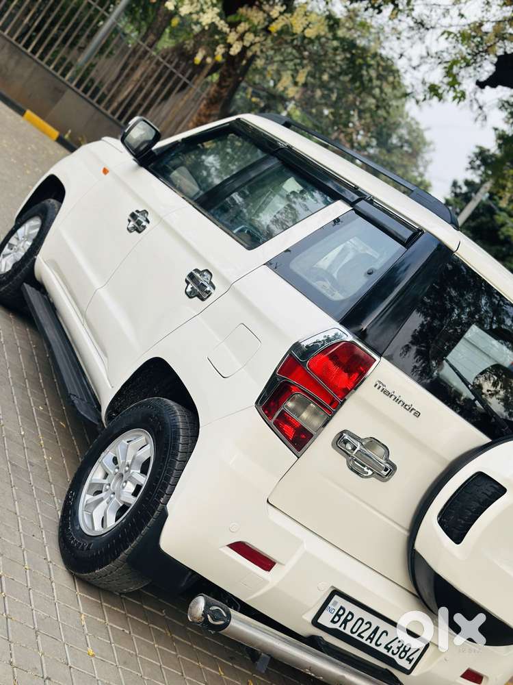 Mahindra Xuv300 W8 Diesel, 2016
