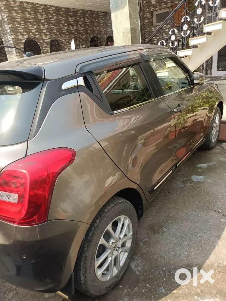 Maruti Suzuki Swift 2021 Automatic Zxi
