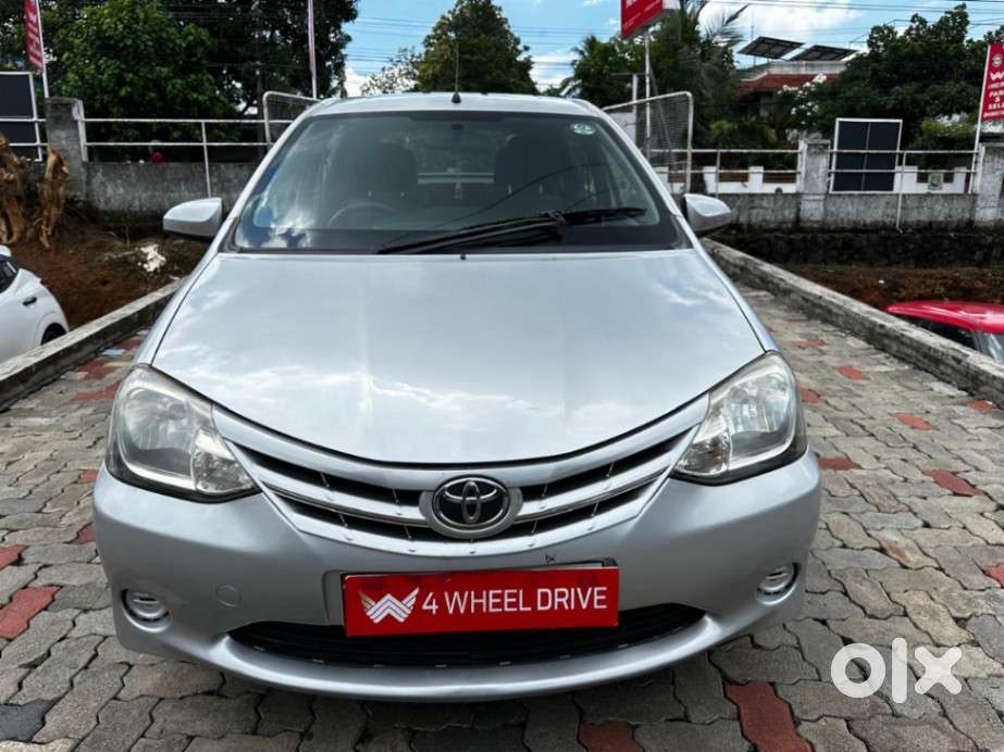 Toyota Etios Liva 2013-2014 G, 2014, Petrol