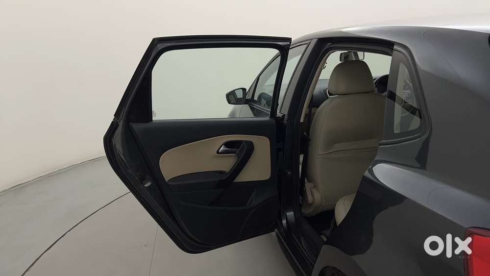 Volkswagen Polo 2009-2013 Petrol Highline 1.2l, 2015, Petrol