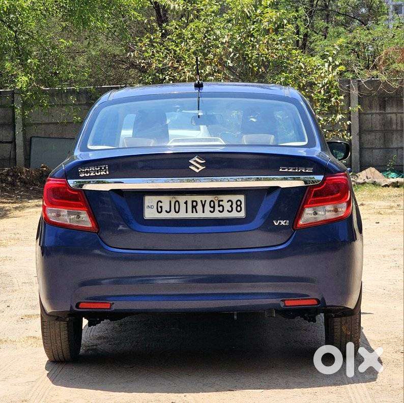 Maruti Suzuki Swift Dzire Vxi(o) Mt, 2017, Petrol