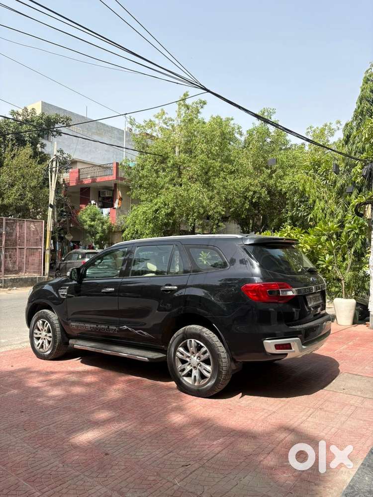 Ford Endeavour 3.2 Titanium At 4x4, 2017, Diesel