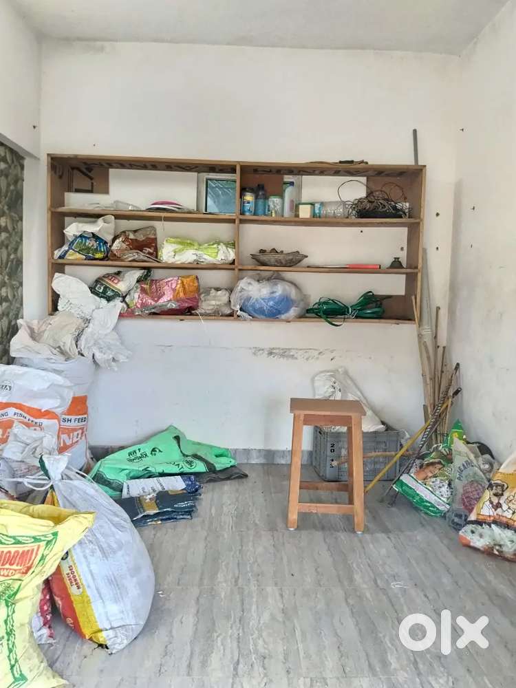 Shop for rent