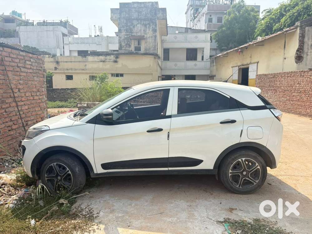Tata Nexon Petrol 2019