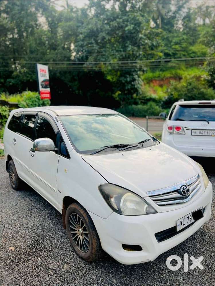 Toyota Innova [2004-2011] 2.5 Gx Diesel 7 Str, 2007, Diesel