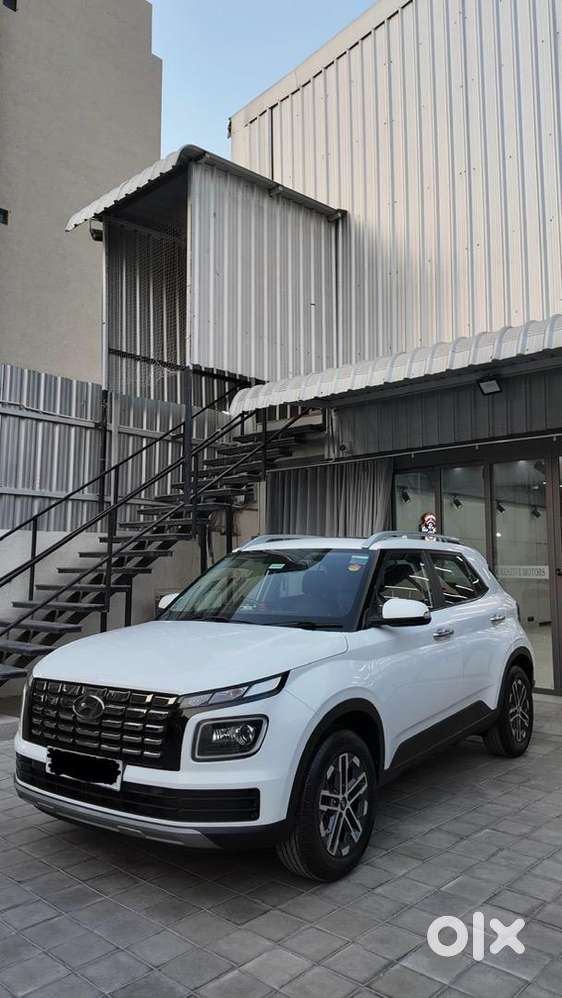 Hyundai Petrol Automatic 2023
