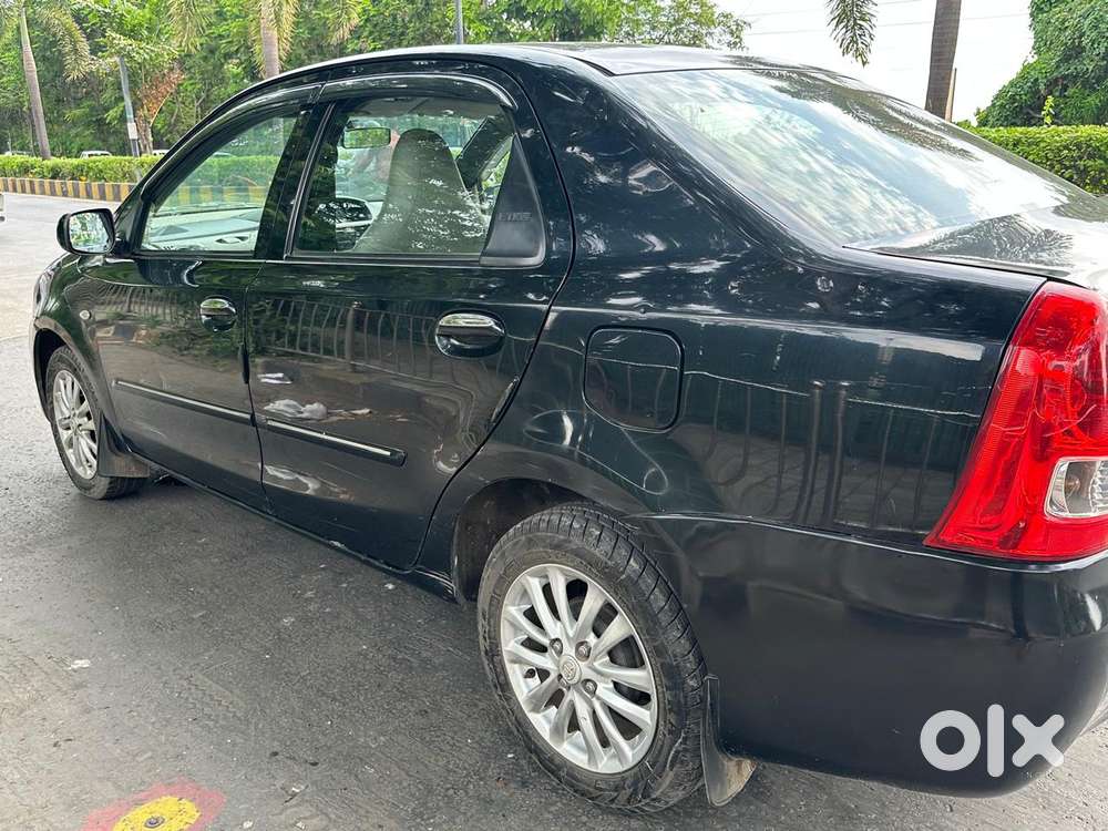 Toyota Etios 2010-2012 V, 2011, Petrol