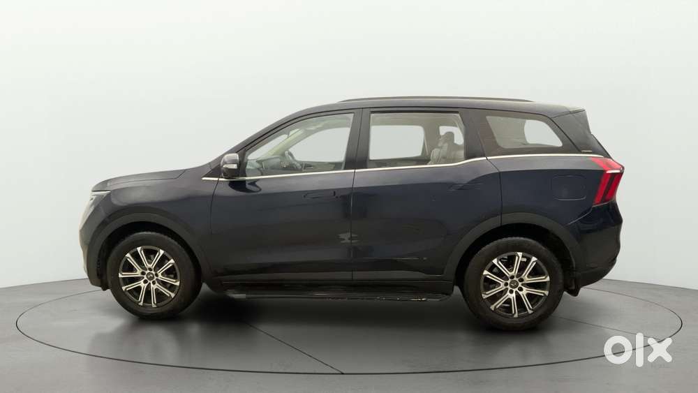 Mahindra Xuv700 2.0 Ax 7 Petrol At Luxury Pack Str, 2022, Petrol