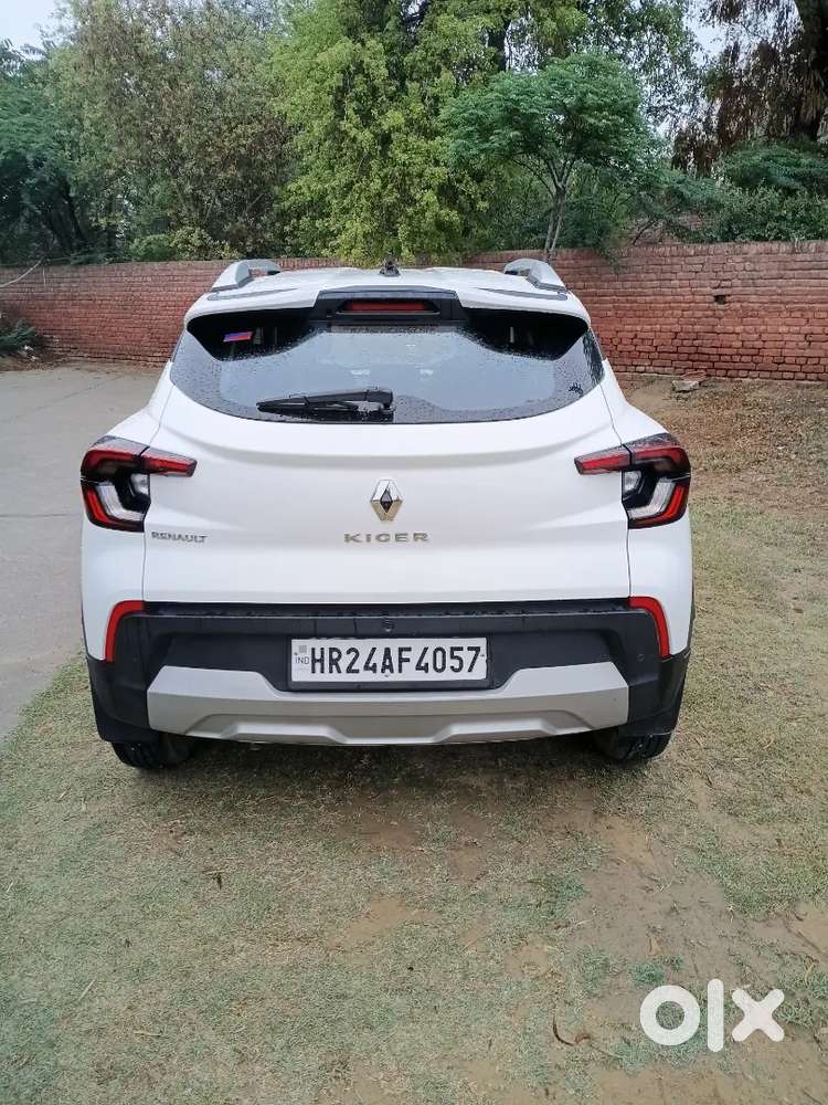 Renault Kiger 2023 Petrol 7100 Km Driven