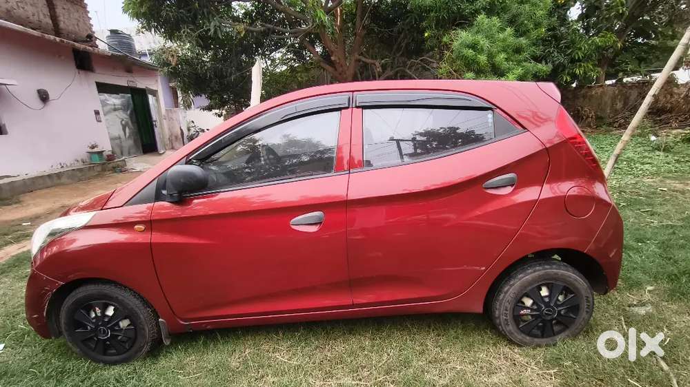 Hyundai Eon 2013 Petrol Well Maintained
