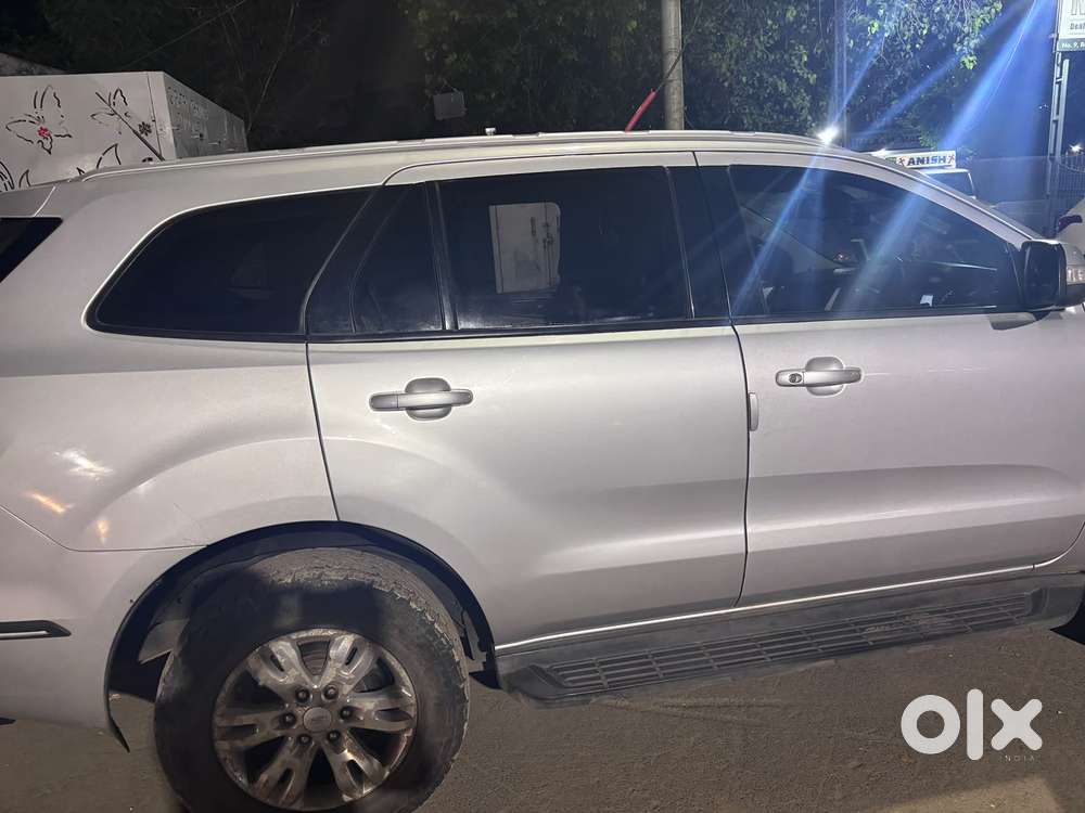 Ford Endeavour 2.2 Trend At 4x2, 2016, Diesel