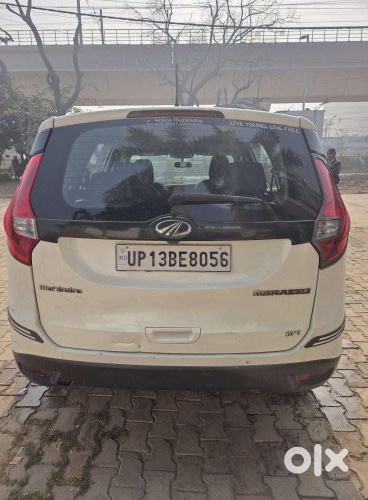 Mahindra Marazzo