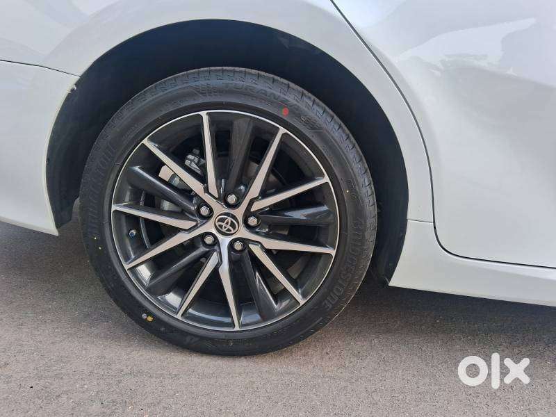 Toyota Camry 2.5 Hybrid, 2024, Petrol