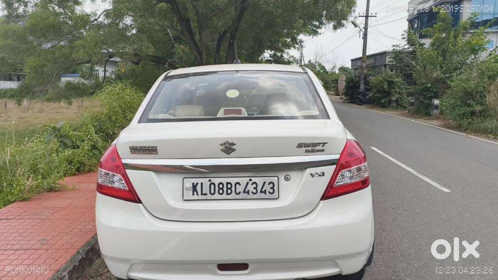Maruti Suzuki Swift Dzire Vxi Optional, 2013, Petrol