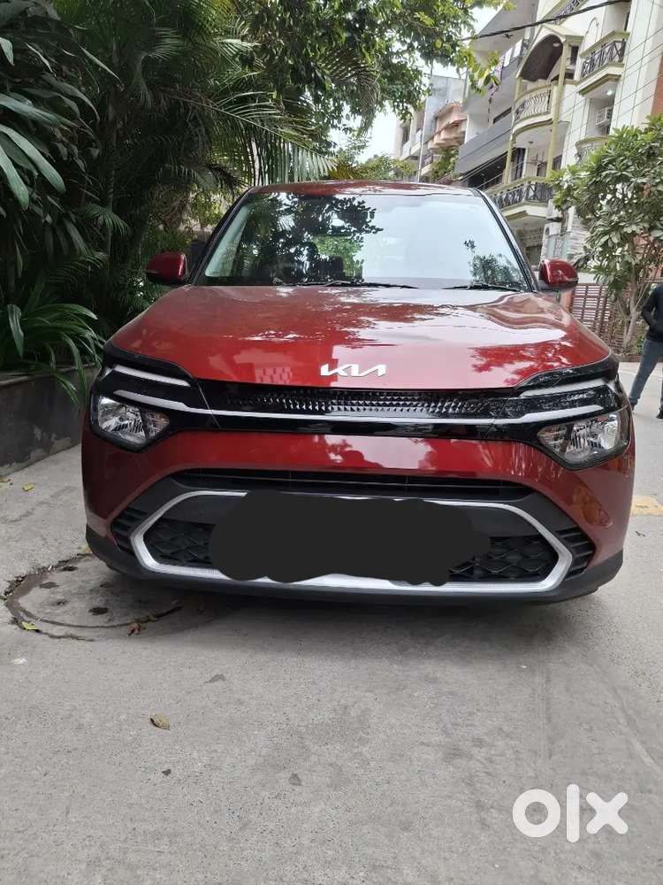 Kia Carens 2025 Petrol 3600 Km Driven