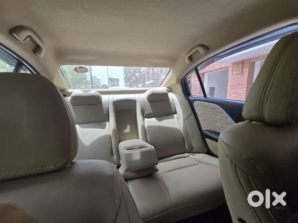 Honda City Diesel 2017 Mint Condition New Tire New Ac Compressor Insta