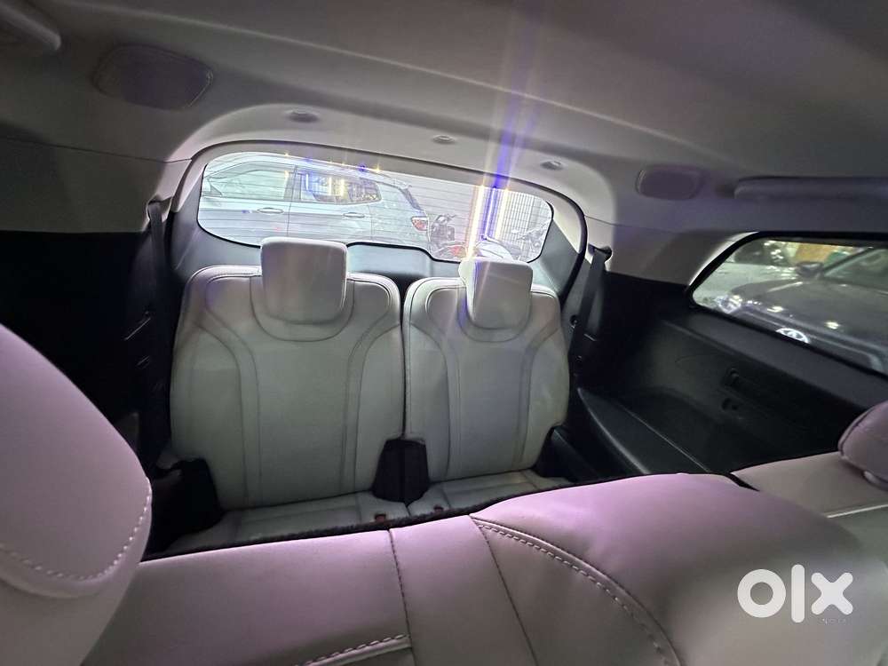 Mahindra Xuv700 2.2 Ax 7 Diesel At Str Awd, 2023, Diesel
