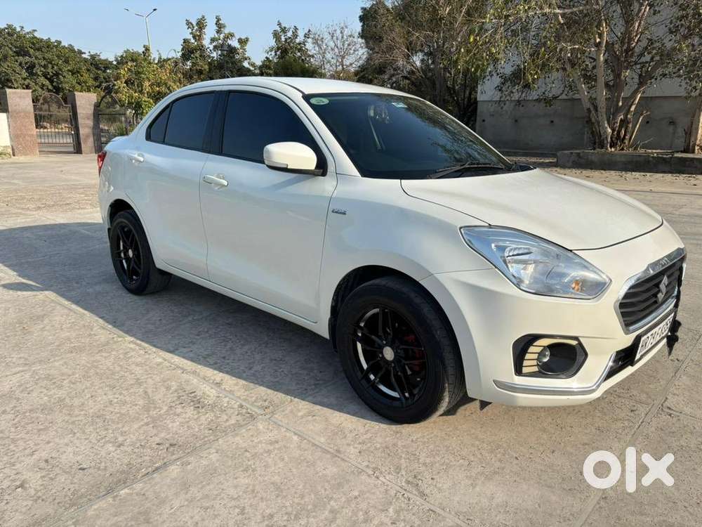 Maruti Suzuki Swift Dzire 2017 Diesel Well Maintained