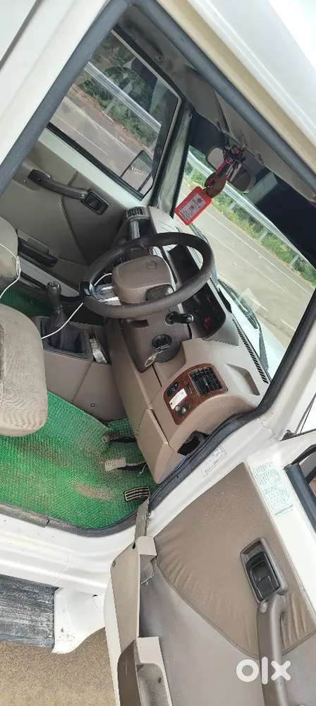 Mahindra Bolero 2015 Diesel 962605 Km Driven Showroom Condition