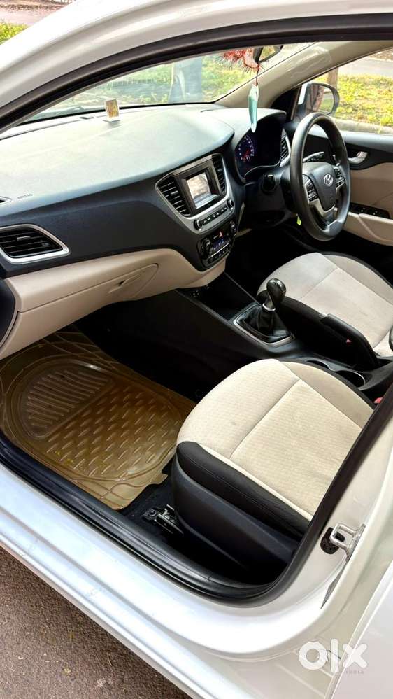 Hyundai Verna 1.6 Ex Vtvt, 2018, Petrol