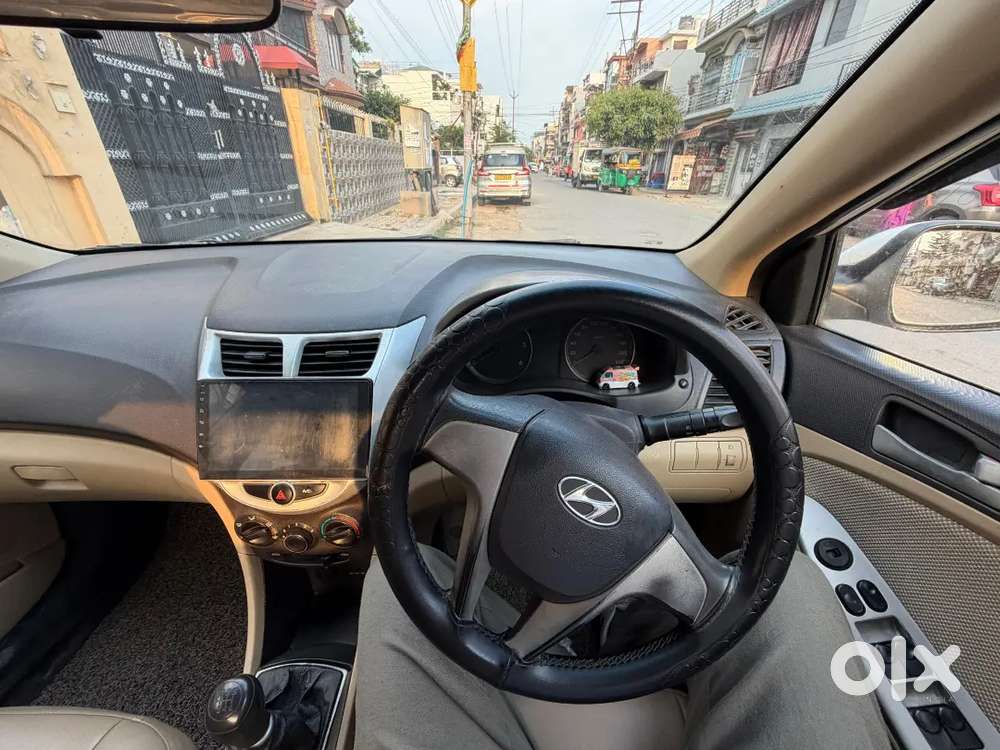 Hyundai Verna 2012 Diesel 129000 Km Driven