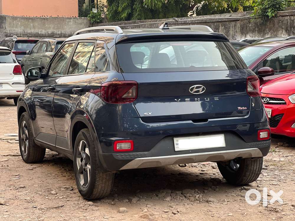 Hyundai Venue 1.0l Turbo Gdi Sx Mt, 2021, Petrol