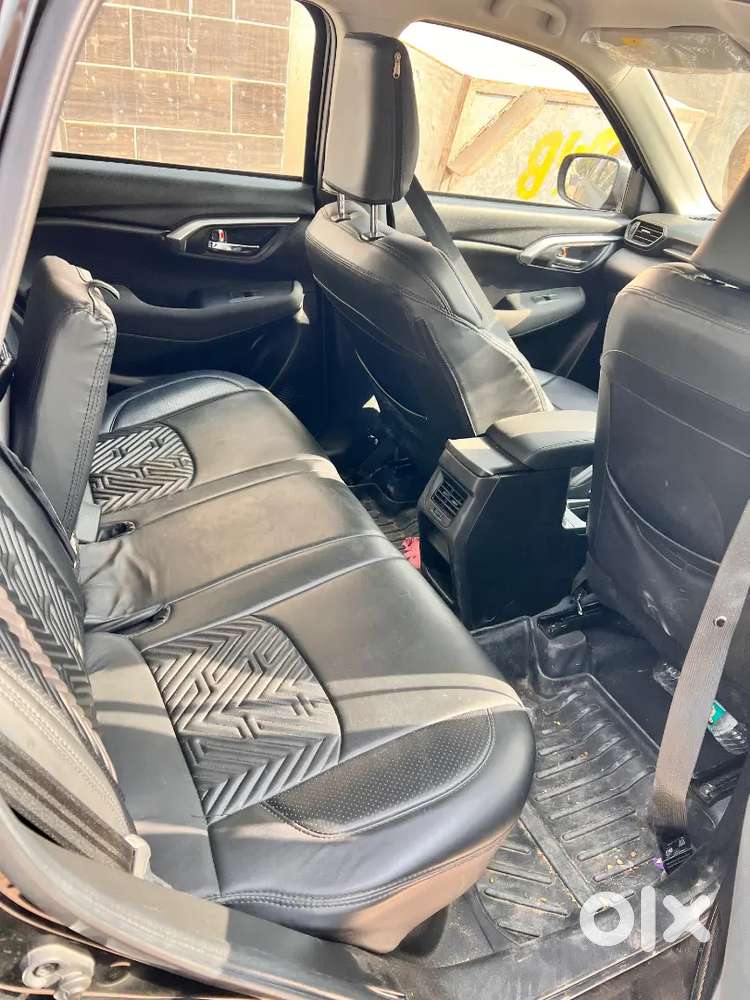Toyota Urban Cruiser 2025 Drive Manual 1st
