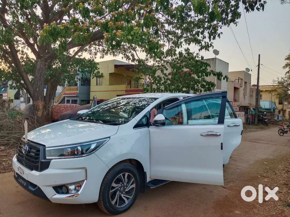 Toyota Innova Crysta 2024 Diesel 64600 Km Driven