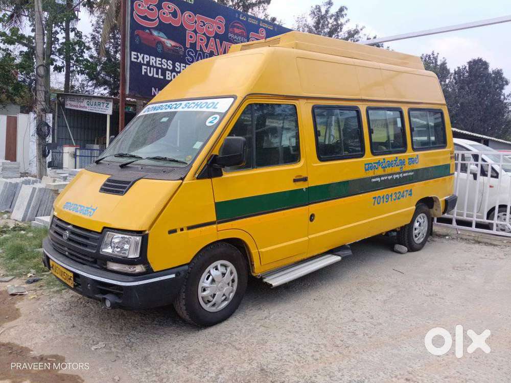 Tata Winger Deluxe - Hi Roof (ac), 2018, Diesel