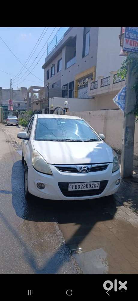 Hyundai I20 2010-2012 1.2 Asta With Avn, 2010, Petrol