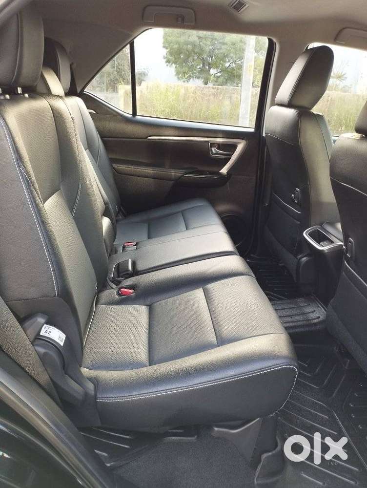 Toyota Fortuner 4x2 At 2.7 Petrol, 2025, Petrol