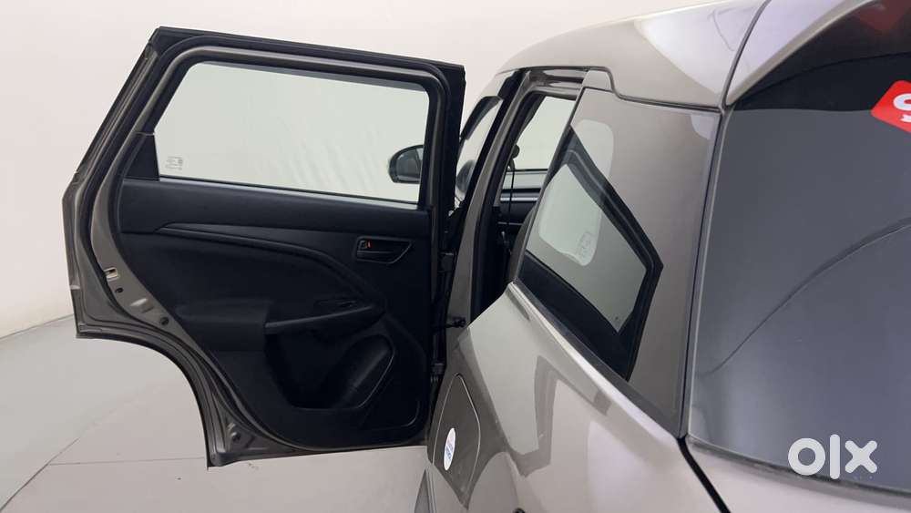 Maruti Suzuki Brezza Vxi At, 2023, Petrol