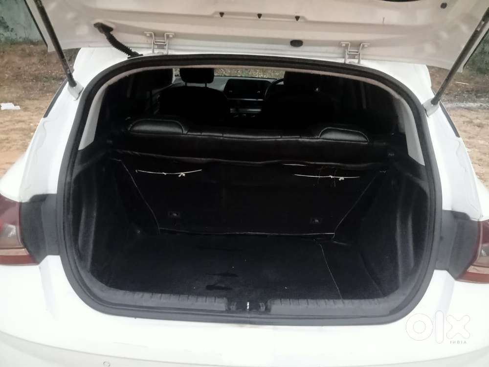 Hyundai I20 Sportz Plus Dual Tone Diesel, 2022, Diesel