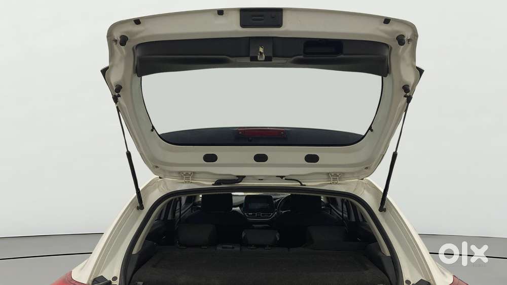 Maruti Suzuki Baleno Zeta, 2023, Petrol
