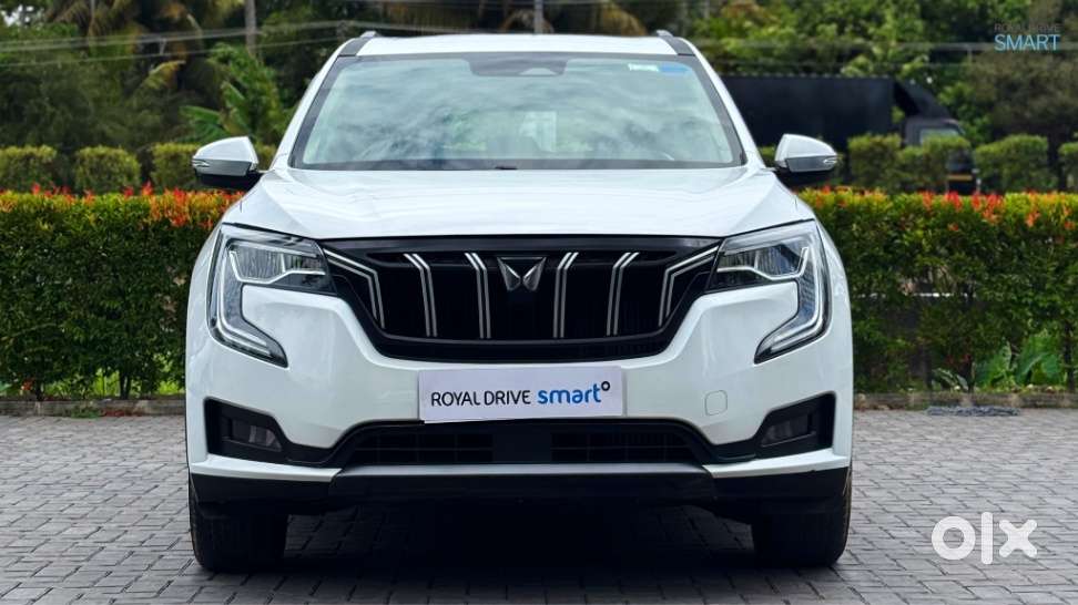 Mahindra Xuv700, 2022, Petrol