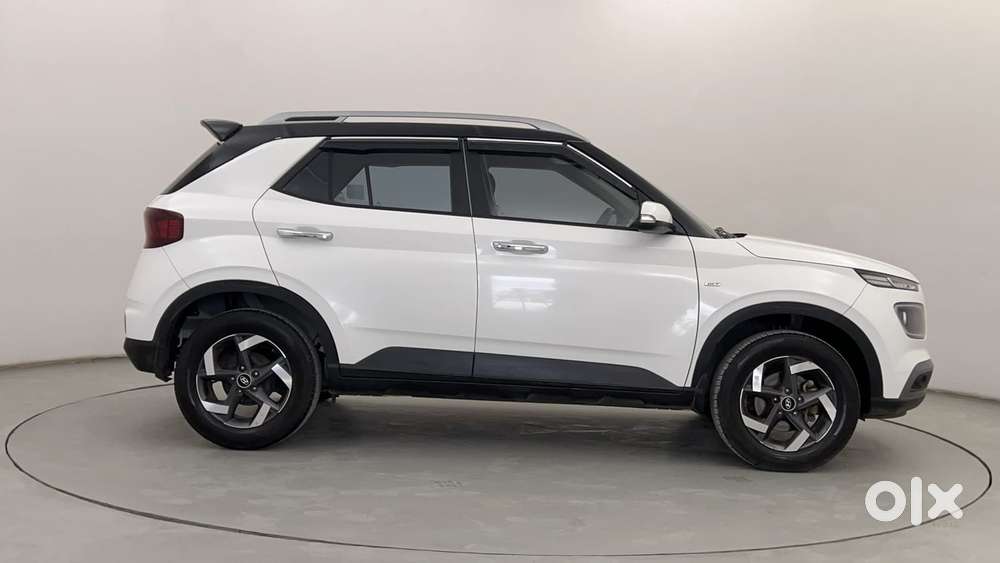 Hyundai Venue 1.0 Sx (o) Turbo Dct, 2022, Petrol