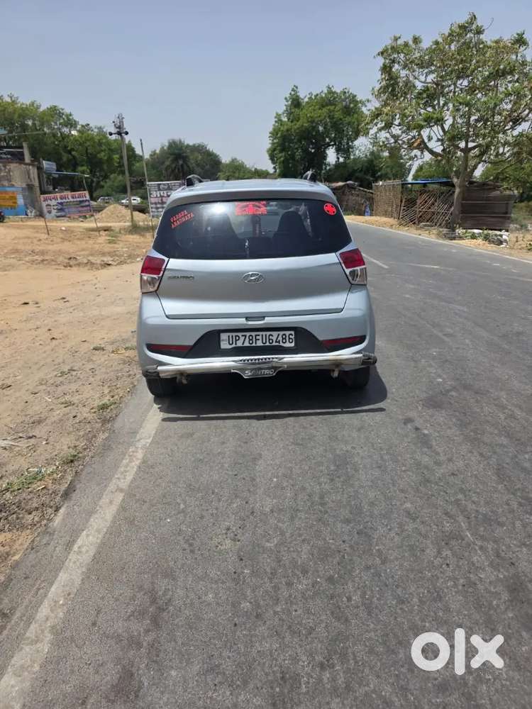 First मॉडल है