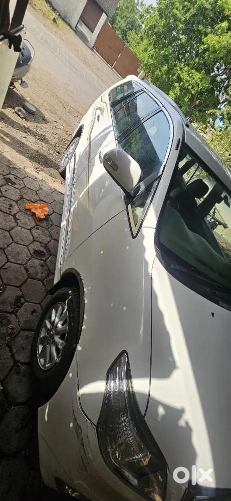 Fast Dealolx Ki Sabse Sasti Toyota Innova 2014 Diesel 158046 Km Driven