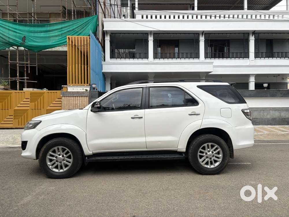 Toyota Fortuner 3.0 4x2 Mt, 2014, Diesel