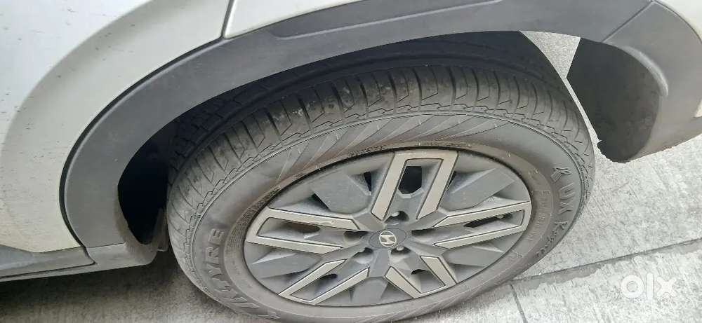 Hyundai Venue 2022 Diesel 55400 Km Driven Well Maintined Car