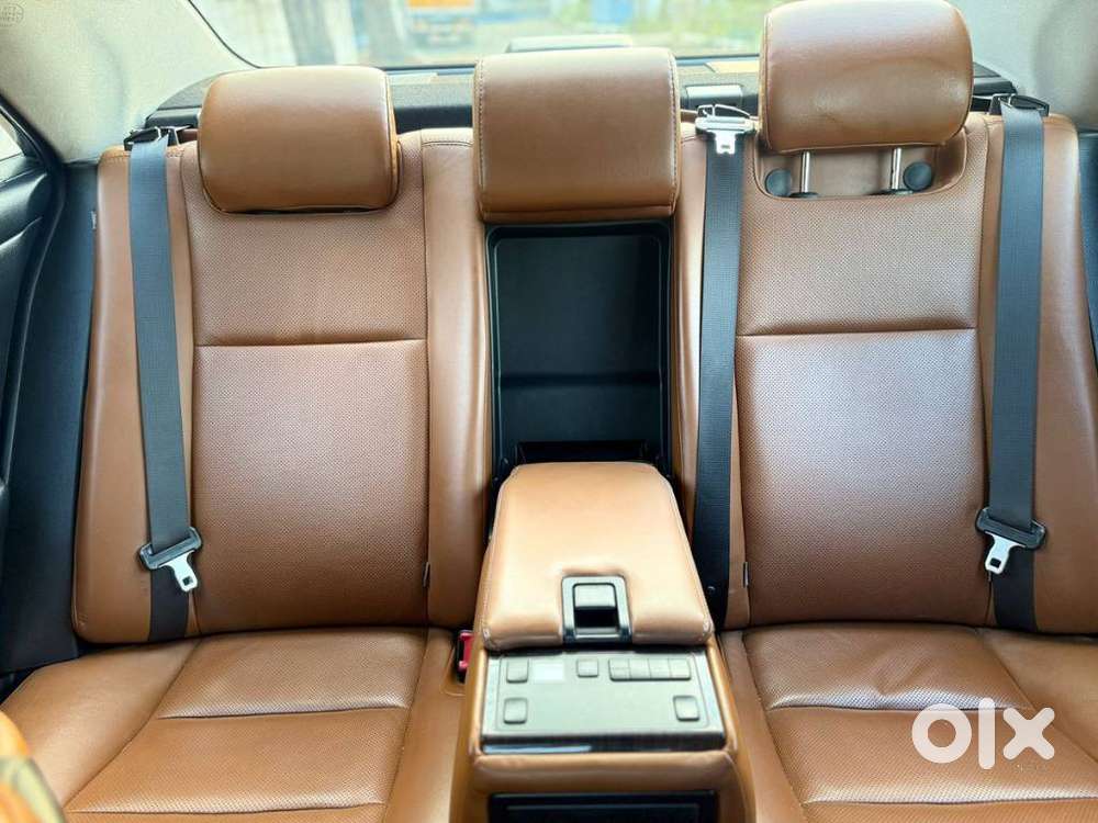 Toyota Camry Hybrid, 2018, Petrol