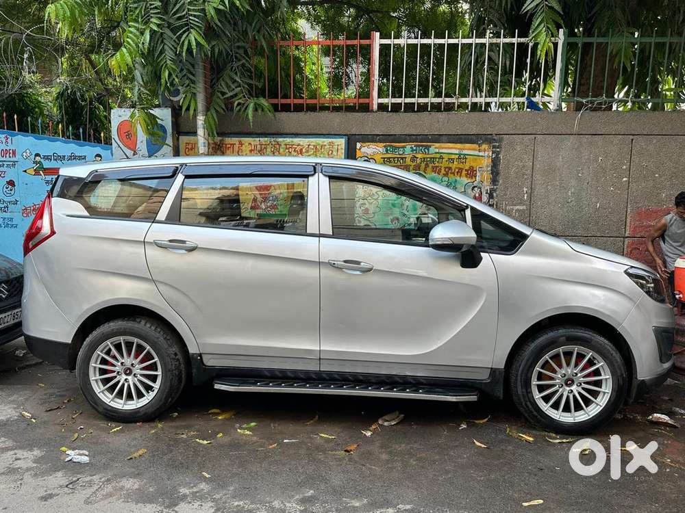 Mahindra Marazzo Well Mainted