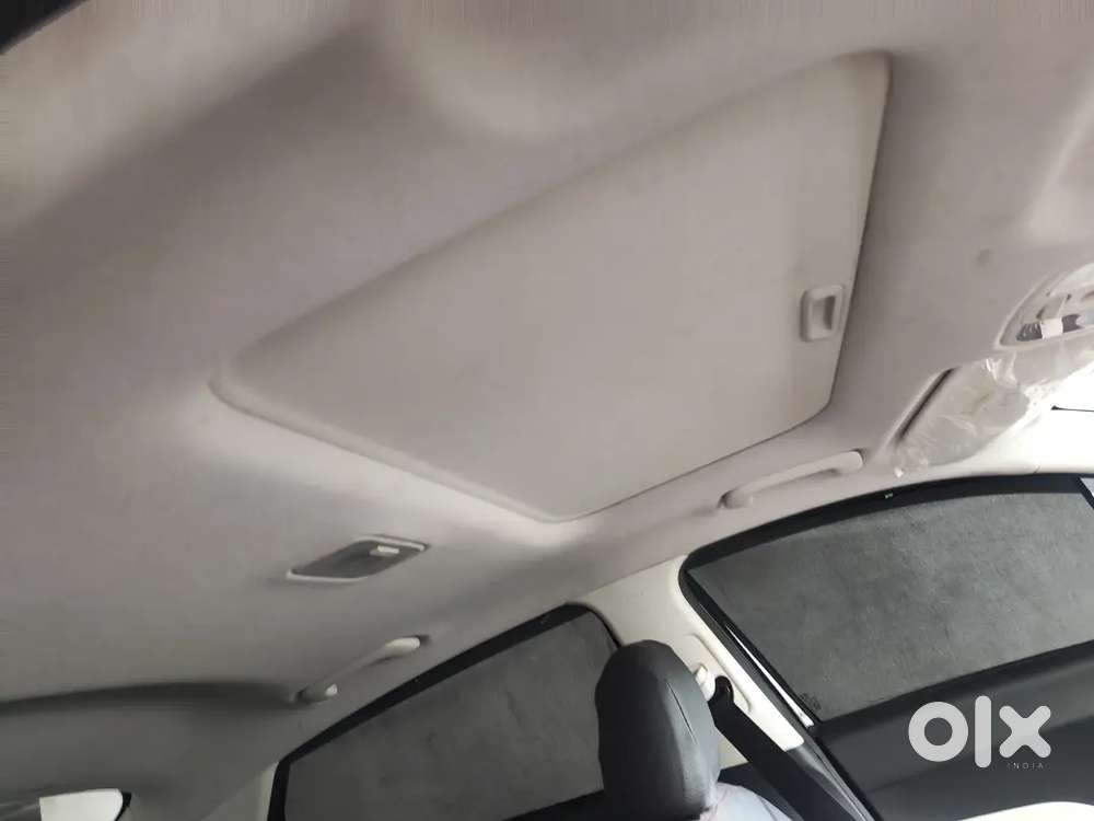 New Verna 2024 Showroom Piece Single Hand