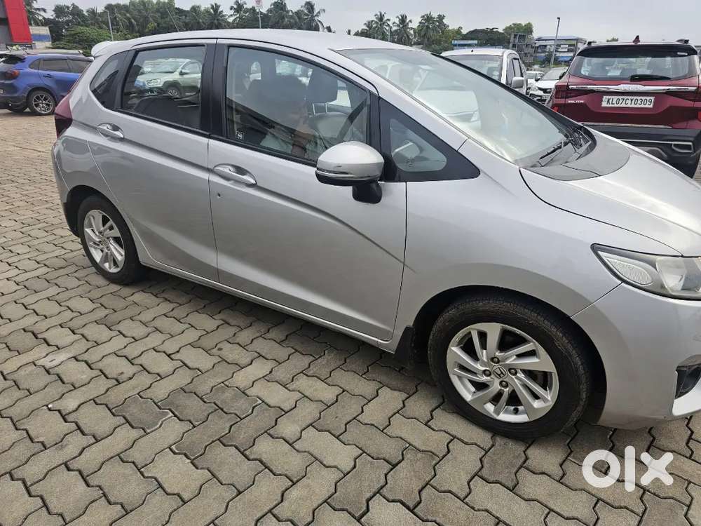 Honda Jazz I-vtec 2015