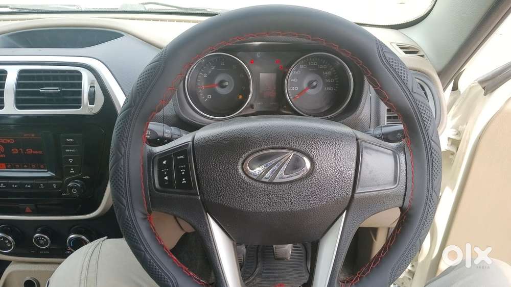 Mahindra Tuv 300 T8, 2016, Diesel