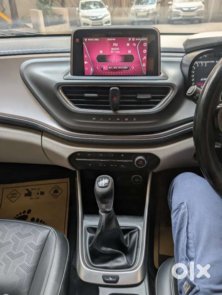 Tata Altroz 2021 Petrol 48000 Km Driven