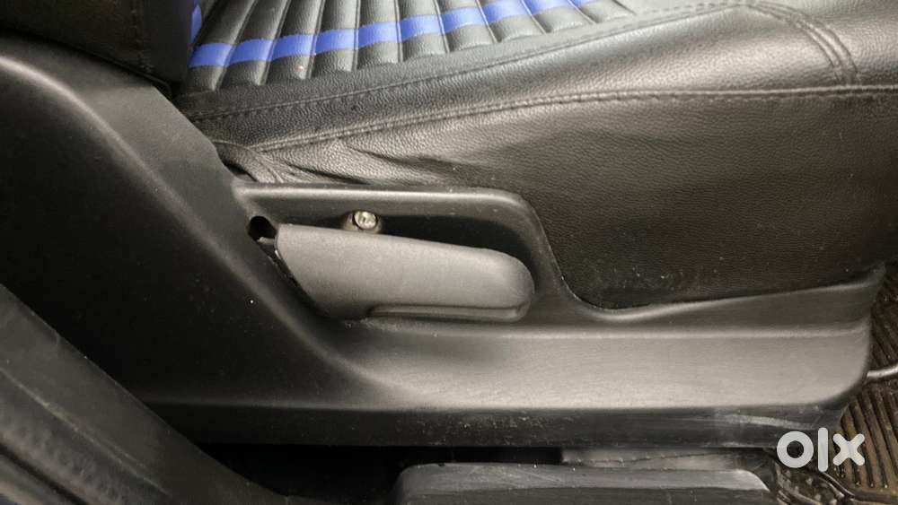 Maruti Suzuki Swift 2011-2014 Vxi, 2013, Petrol