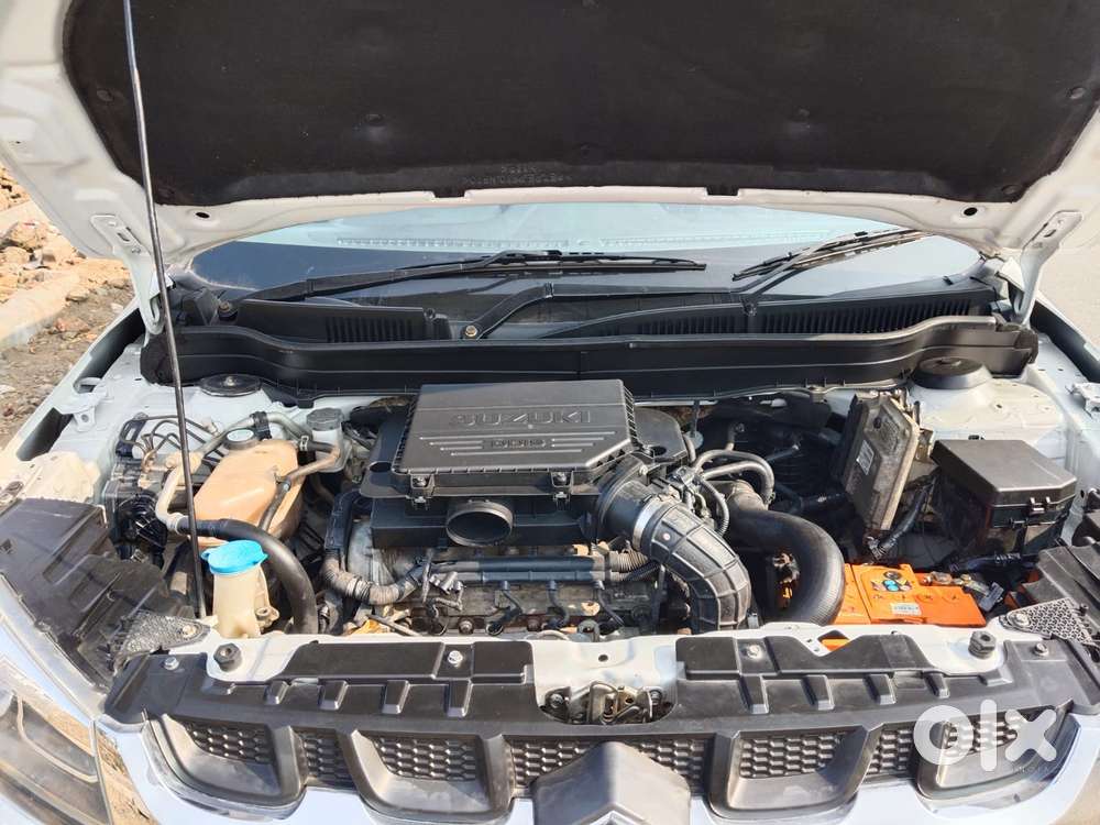 Maruti Suzuki Vitara Brezza Zdi, 2018, Diesel